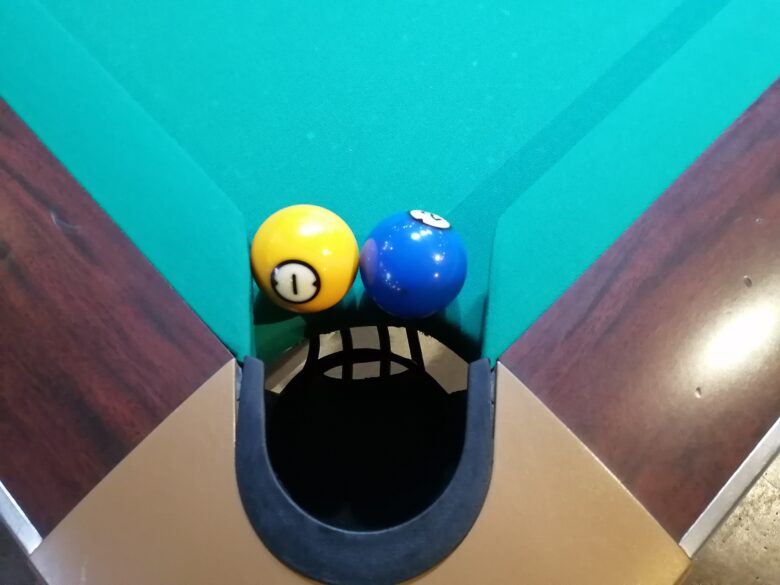 漫画喫茶の台のポケットサイズ